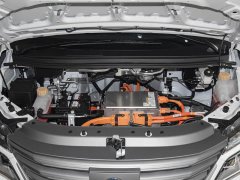 一步提拔了车辆的不变性和行驶平安性